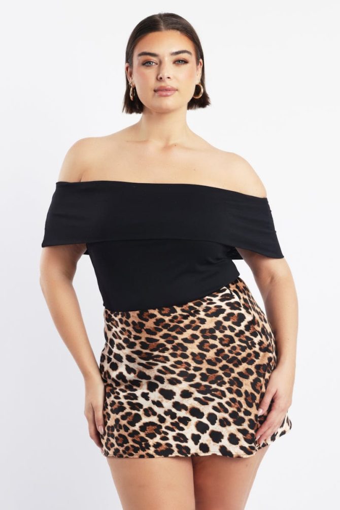 Black Top Off Shoulder Short Sleeve Supersoft