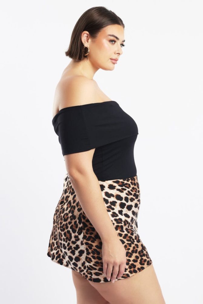 Black Top Off Shoulder Short Sleeve Supersoft