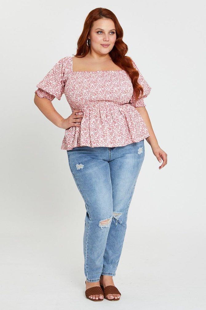 Ditsy Print Peplum Top Short Sleeve Shirredred