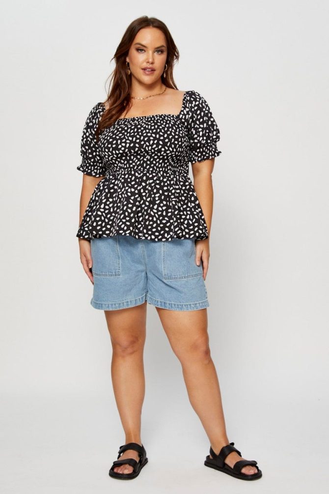 Geo Print Peplum Top Short Sleeve Shirred